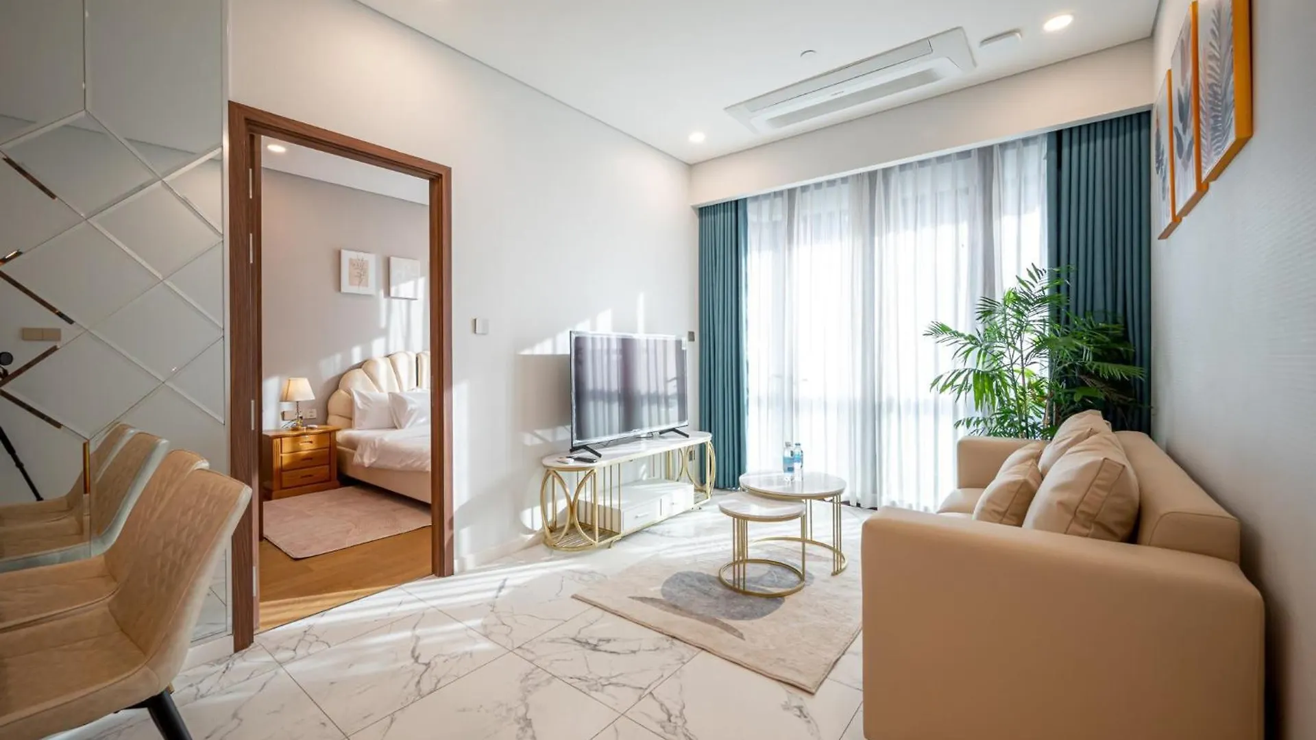 The Metropole Apartment Ho Chi Minh City 0*,  Vietnam