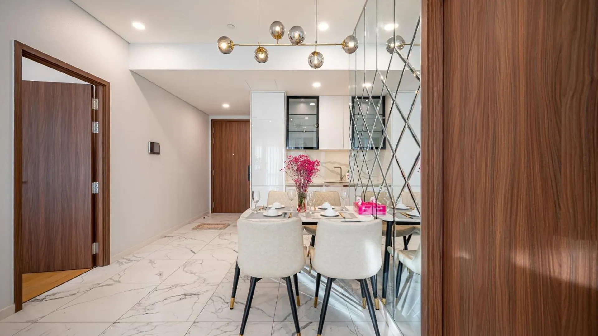 The Metropole Apartment Ho Chi Minh City